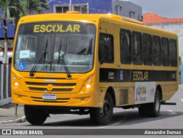 Escolares 9A42 na cidade de João Pessoa, Paraíba, Brasil, por Alexandre Dumas. Número da foto: #13175217.