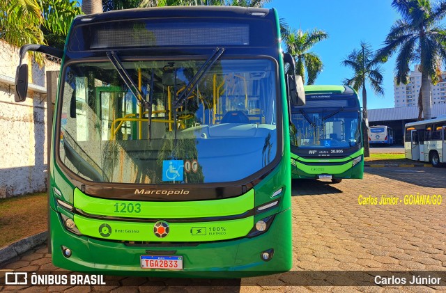 HP Transportes Coletivos 1203 na cidade de Goiânia, Goiás, Brasil, por Carlos Júnior. Número da foto: #13174121.