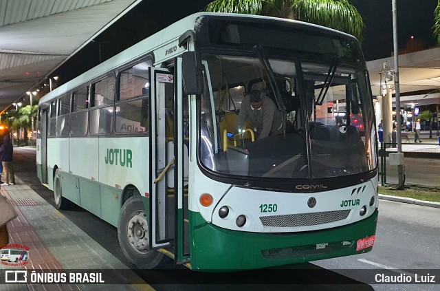 Jotur - Auto Ônibus e Turismo Josefense 1250 na cidade de Florianópolis, Santa Catarina, Brasil, por Claudio Luiz. Número da foto: #13174774.