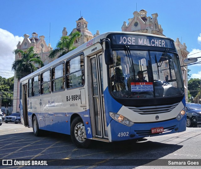 Via Loc BJ-98814 na cidade de Belém, Pará, Brasil, por Samara Goes. Número da foto: #13177123.