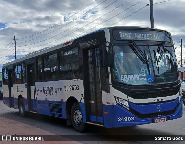 Via Loc BJ-91703 na cidade de Ananindeua, Pará, Brasil, por Samara Goes. Número da foto: #13176943.