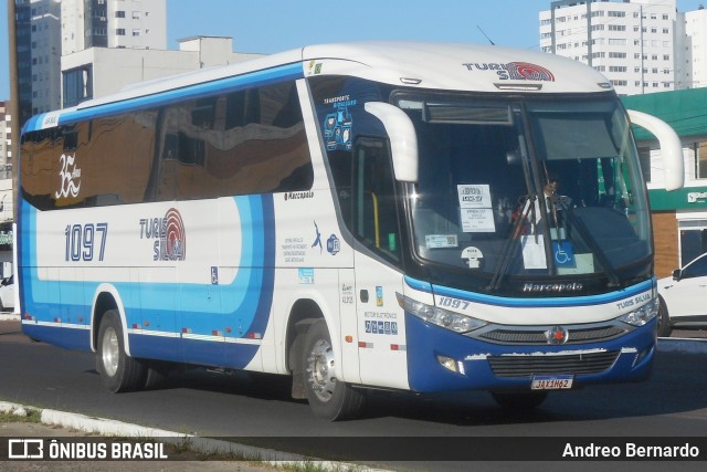 Turis Silva 1097 na cidade de Tramandaí, Rio Grande do Sul, Brasil, por Andreo Bernardo. Número da foto: #13176778.