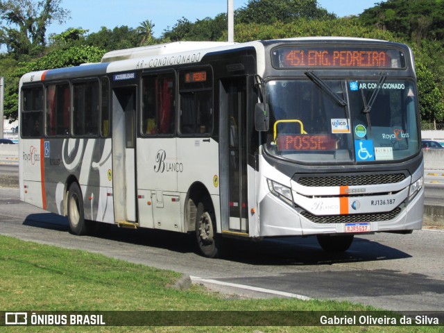 Transportes Blanco RJ 136.187 na cidade de Rio de Janeiro, Rio de Janeiro, Brasil, por Gabriel Oliveira da Silva. Número da foto: #13177426.