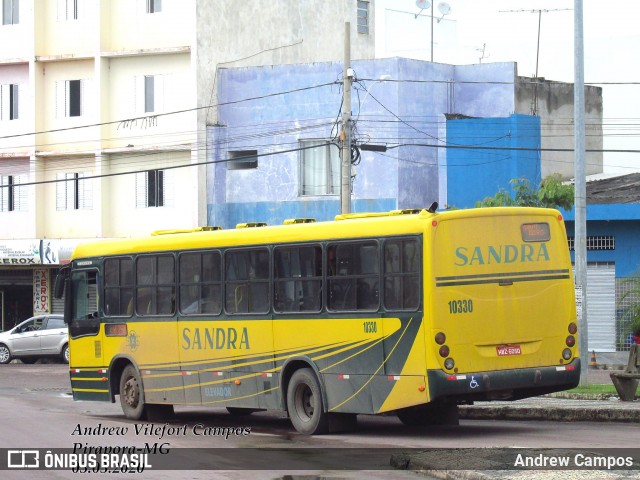 Viação Sandra 10330 na cidade de Pirapora, Minas Gerais, Brasil, por Andrew Campos. Número da foto: #13177606.