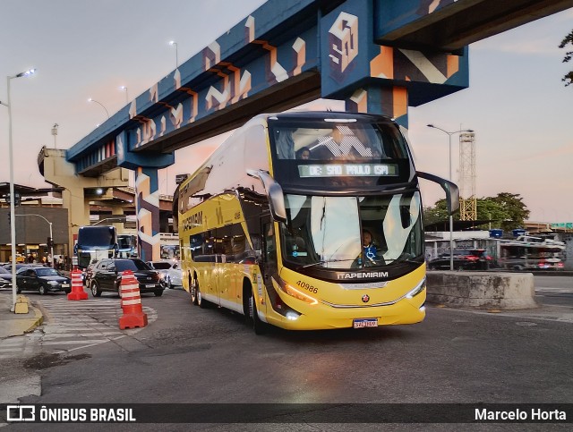 Viação Nova Itapemirim 40986 na cidade de Rio de Janeiro, Rio de Janeiro, Brasil, por Marcelo Horta. Número da foto: #13175860.