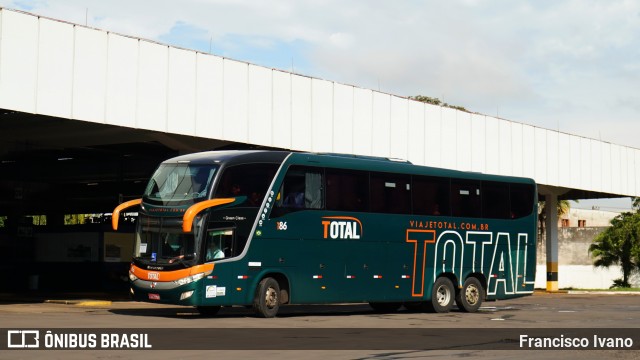 Viação Total 186 na cidade de Ourinhos, São Paulo, Brasil, por Francisco Ivano. Número da foto: #13177881.