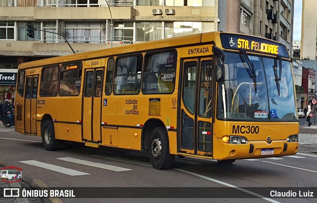 Auto Viação Mercês MC300 na cidade de Curitiba, Paraná, Brasil, por Claudio Luiz. Número da foto: #13177924.