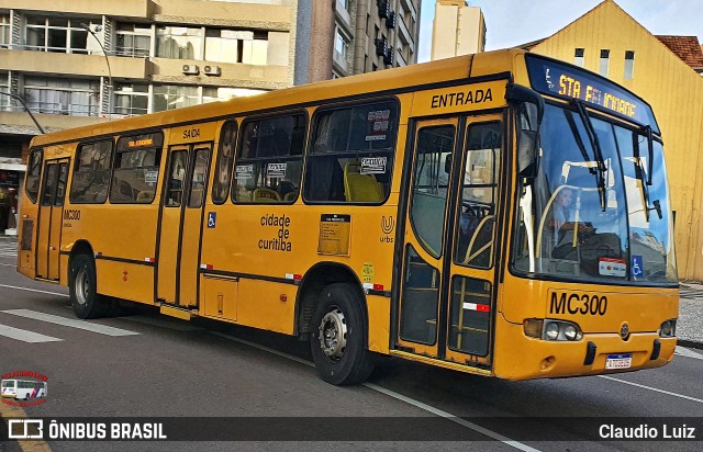 Auto Viação Mercês MC300 na cidade de Curitiba, Paraná, Brasil, por Claudio Luiz. Número da foto: #13177926.