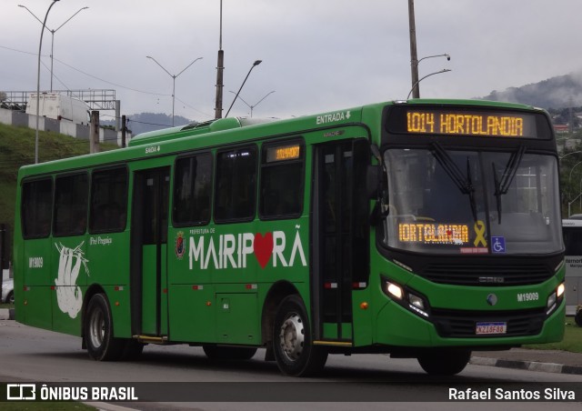 Dinatur Traslados e Turismo M19009 na cidade de Mairiporã, São Paulo, Brasil, por Rafael Santos Silva. Número da foto: #13177139.