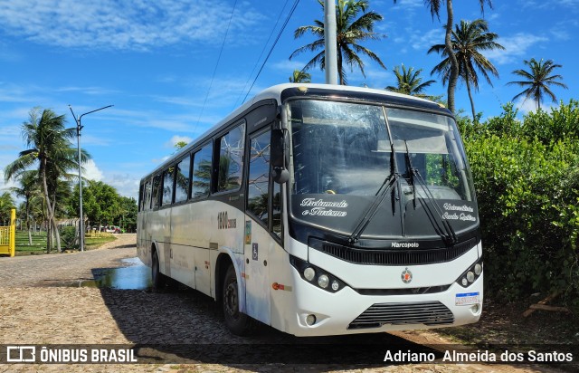 Ônibus Particulares 18002008 na cidade de Paracuru, Ceará, Brasil, por Adriano  Almeida dos Santos. Número da foto: #13177211.