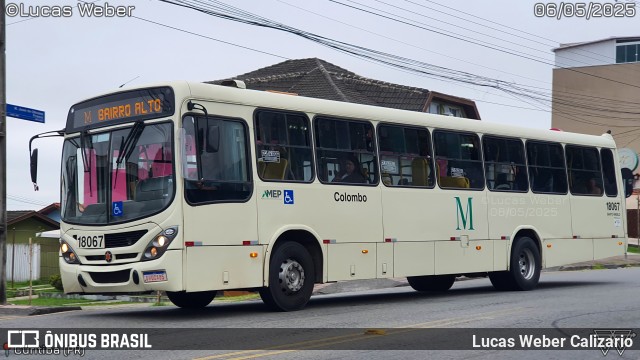 Viação Santo Ângelo 18067 na cidade de Curitiba, Paraná, Brasil, por Lucas Weber Calizario. Número da foto: #13100227.