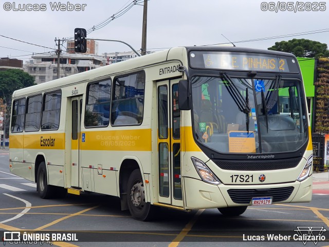 Expresso Azul 17S21 na cidade de Curitiba, Paraná, Brasil, por Lucas Weber Calizario. Número da foto: #13100223.
