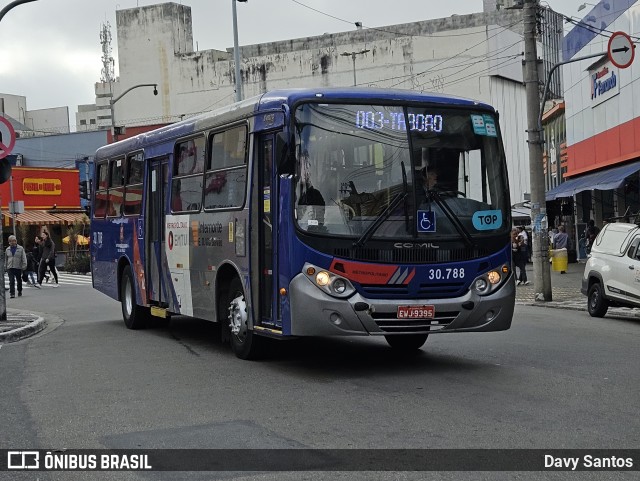Empresa de Ônibus Vila Galvão 30.788 na cidade de Guarulhos, São Paulo, Brasil, por Davy Santos. Número da foto: #13100073.