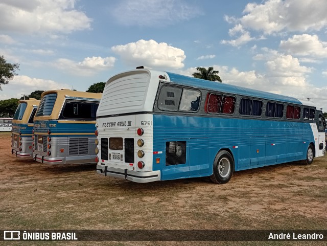 Ônibus Particulares 6761 na cidade de Artur Nogueira, São Paulo, Brasil, por André Leandro. Número da foto: #13099324.
