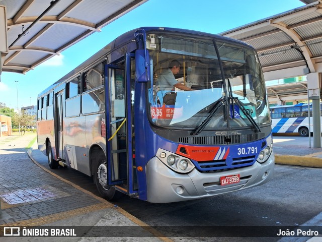 Empresa de Ônibus Vila Galvão 30.791 na cidade de Guarulhos, São Paulo, Brasil, por João Pedro. Número da foto: #13100866.