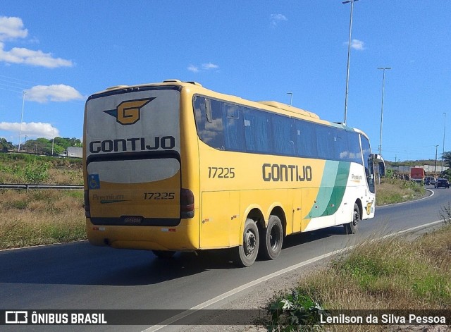Empresa Gontijo de Transportes 17225 na cidade de Caruaru, Pernambuco, Brasil, por Lenilson da Silva Pessoa. Número da foto: #13102117.
