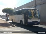 Ônibus Particulares 2760 na cidade de Ribeirão Preto, São Paulo, Brasil, por Jonas Miranda. Número da foto: #13100246.