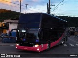 Rosa Chic Turismo 9504 na cidade de Guarujá, São Paulo, Brasil, por Jean Gu. Número da foto: #13100188.