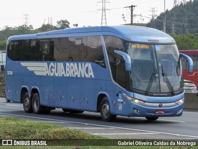 Viação Águia Branca 32700 na cidade de Aparecida, São Paulo, Brasil, por Gabriel Oliveira Caldas da Nobrega. Número da foto: #13179869.