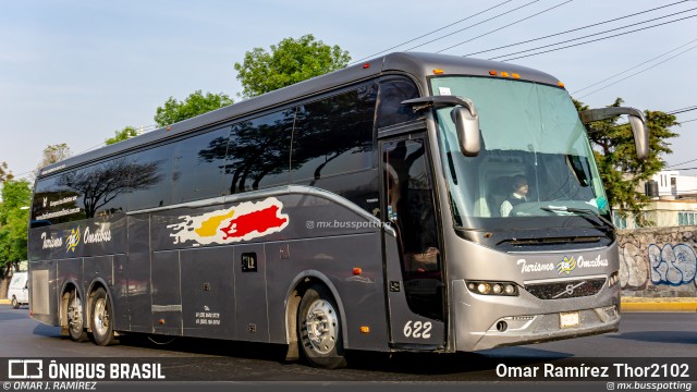 Turismo en Omnibus 622 na cidade de Gustavo A. Madero, Ciudad de México, México, por Omar Ramírez Thor2102. Número da foto: #13179069.
