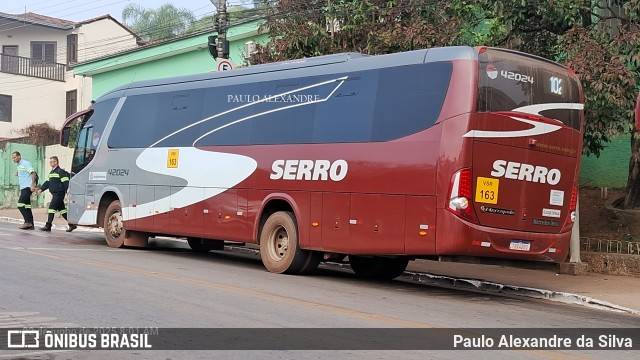 Viação Serro 42024 na cidade de Conceição do Mato Dentro, Minas Gerais, Brasil, por Paulo Alexandre da Silva. Número da foto: #13179394.