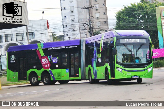 Companhia Carris Porto-Alegrense 9005 na cidade de Porto Alegre, Rio Grande do Sul, Brasil, por Lucas Pedro Trojan. Número da foto: #13180041.