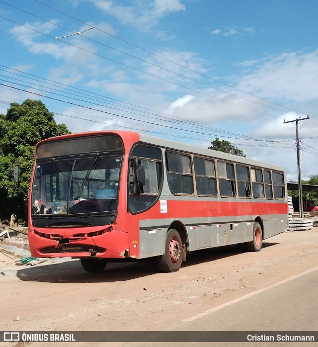 Ônibus Particulares 3F04 na cidade de Alta Floresta, Mato Grosso, Brasil, por Cristian Schumann. Número da foto: #13178521.