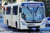 Viação Castelo Branco 25M01 na cidade de Curitiba, Paraná, Brasil, por Alexandre Breda. Número da foto: #13179444.