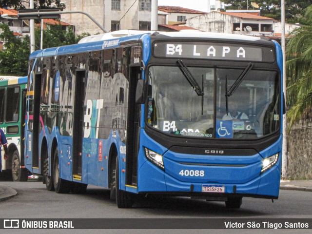 BRT Salvador 40088 na cidade de Salvador, Bahia, Brasil, por Victor São Tiago Santos. Número da foto: #13104845.