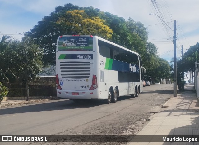 Planalto Transportes 2134 na cidade de Santiago, Rio Grande do Sul, Brasil, por Mauricio Lopes. Número da foto: #13103564.