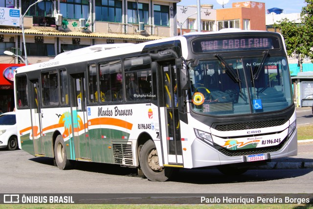 Viação Montes Brancos RJ 196.045 na cidade de Cabo Frio, Rio de Janeiro, Brasil, por Paulo Henrique Pereira Borges. Número da foto: #13105072.