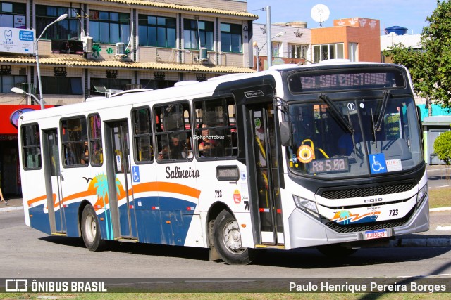 Auto Viação Salineira 723 na cidade de Cabo Frio, Rio de Janeiro, Brasil, por Paulo Henrique Pereira Borges. Número da foto: #13105083.