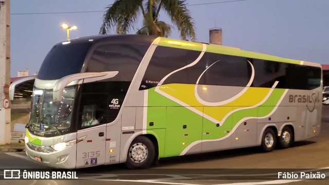 Brasil Sul Linhas Rodoviárias 3135 na cidade de Londrina, Paraná, Brasil, por Fábio Paixão. Número da foto: #13102548.