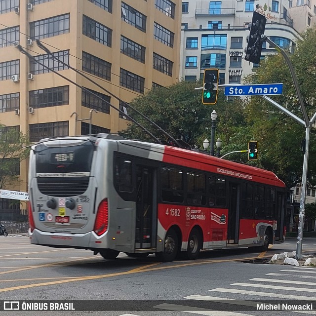 Himalaia Transportes > Ambiental Transportes Urbanos 4 1582 na cidade de São Paulo, São Paulo, Brasil, por Michel Nowacki. Número da foto: #13107646.