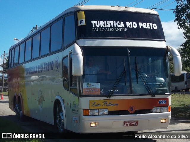 Turística Rio Preto 699 na cidade de Queimados, Rio de Janeiro, Brasil, por Paulo Alexandre da Silva. Número da foto: #13106704.