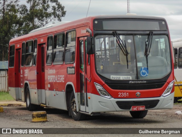 Viação Belém Novo 2351 na cidade de Porto Alegre, Rio Grande do Sul, Brasil, por Guilherme Bergman. Número da foto: #13109214.
