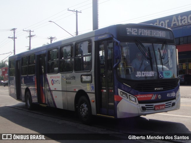 Radial Transporte Coletivo 41.583 na cidade de Itaquaquecetuba, São Paulo, Brasil, por Gilberto Mendes dos Santos. Número da foto: #13107794.