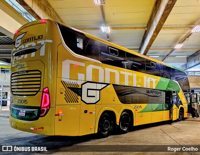 Empresa Gontijo de Transportes 23015 na cidade de Curitiba, Paraná, Brasil, por Roger Coelho. Número da foto: #13108809.