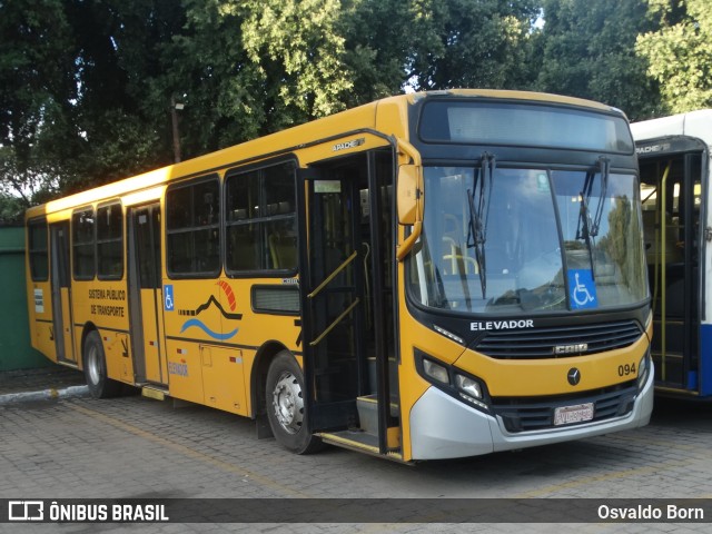 MOBI Transporte Urbano 094 na cidade de Governador Valadares, Minas Gerais, Brasil, por Osvaldo Born. Número da foto: #13111714.