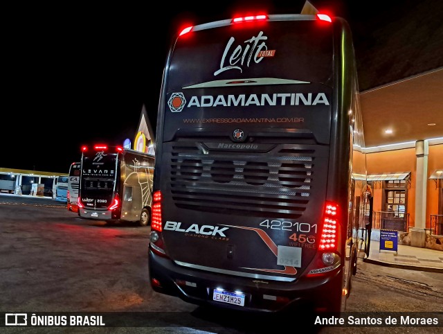 Expresso Adamantina 422101 na cidade de Oliveira, Minas Gerais, Brasil, por Andre Santos de Moraes. Número da foto: #13110928.