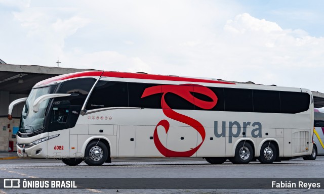 Autobuses Supra 6022 na cidade de Venustiano Carranza, Ciudad de México, México, por Fabián Reyes. Número da foto: #13112415.