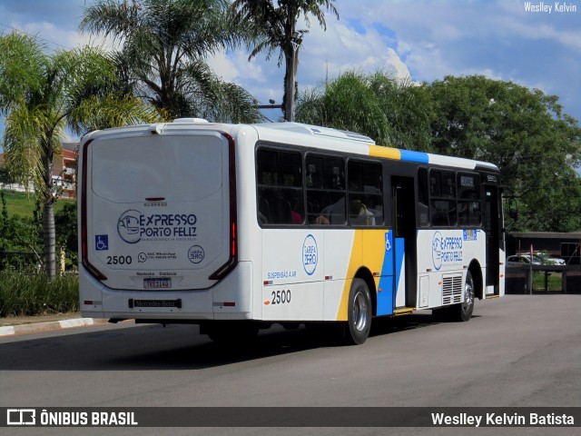 American Vans Transportes e Turismo 2500 na cidade de Porto Feliz, São Paulo, Brasil, por Weslley Kelvin Batista. Número da foto: #13110976.