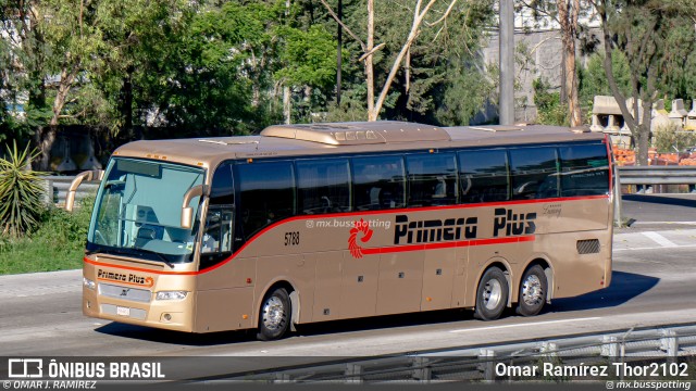 Primera Plus 5788 na cidade de Huehuetoca, Estado de México, México, por Omar Ramírez Thor2102. Número da foto: #13111666.