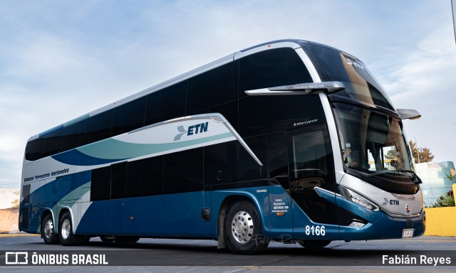 ETN - Enlaces Terrestres Nacionales 8166 na cidade de Morelia, Michoacán, México, por Fabián Reyes. Número da foto: #13112604.