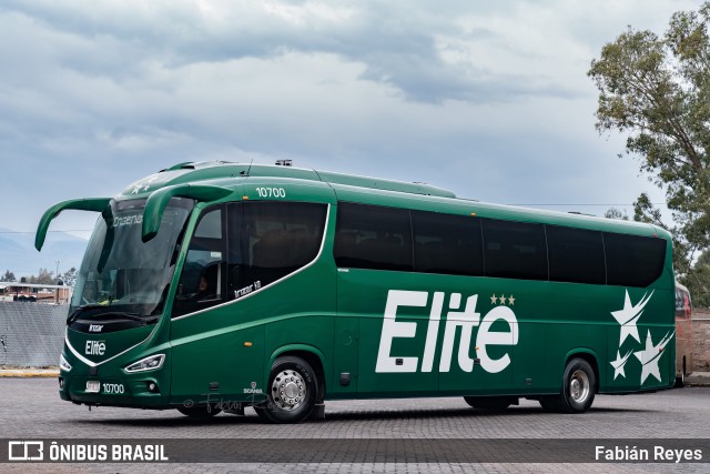 Élite 10700 na cidade de Morelia, Michoacán, México, por Fabián Reyes. Número da foto: #13112564.
