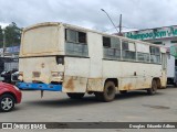 Ônibus Particulares 1261 na cidade de Caratinga, Minas Gerais, Brasil, por Douglas  Eduardo Adbus. Número da foto: #13110322.