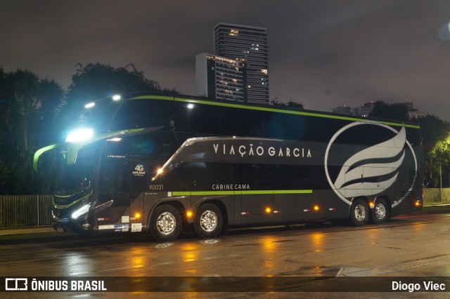 Viação Garcia 90031 na cidade de Curitiba, Paraná, Brasil, por Diogo Viec. Número da foto: #13113711.