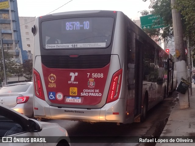 Nova Paineira Transportes Urbanos S.A 7 5608 na cidade de São Paulo, São Paulo, Brasil, por Rafael Lopes de Oliveira. Número da foto: #13113326.
