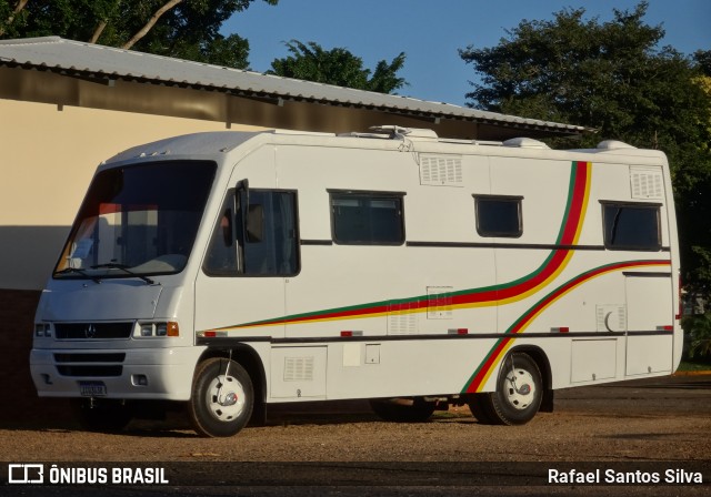 Motorhomes 3638 na cidade de Artur Nogueira, São Paulo, Brasil, por Rafael Santos Silva. Número da foto: #13116056.