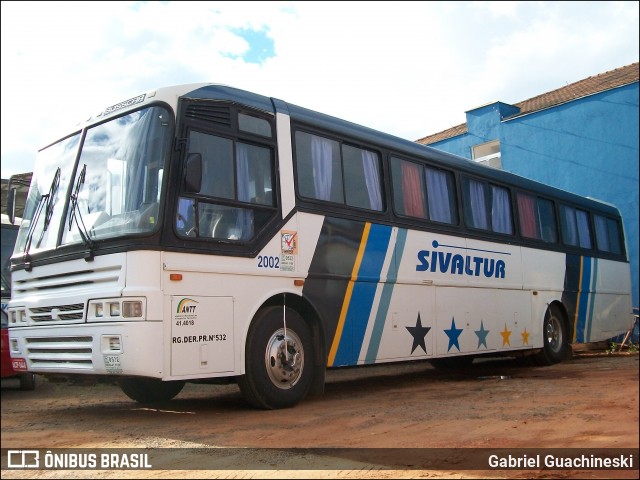 Sivaltur Turismo e Fretamento 2002 na cidade de Telêmaco Borba, Paraná, Brasil, por Gabriel Guachineski. Número da foto: #13113726.